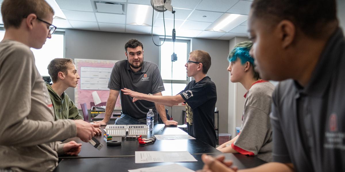 Students in a manufacturing class